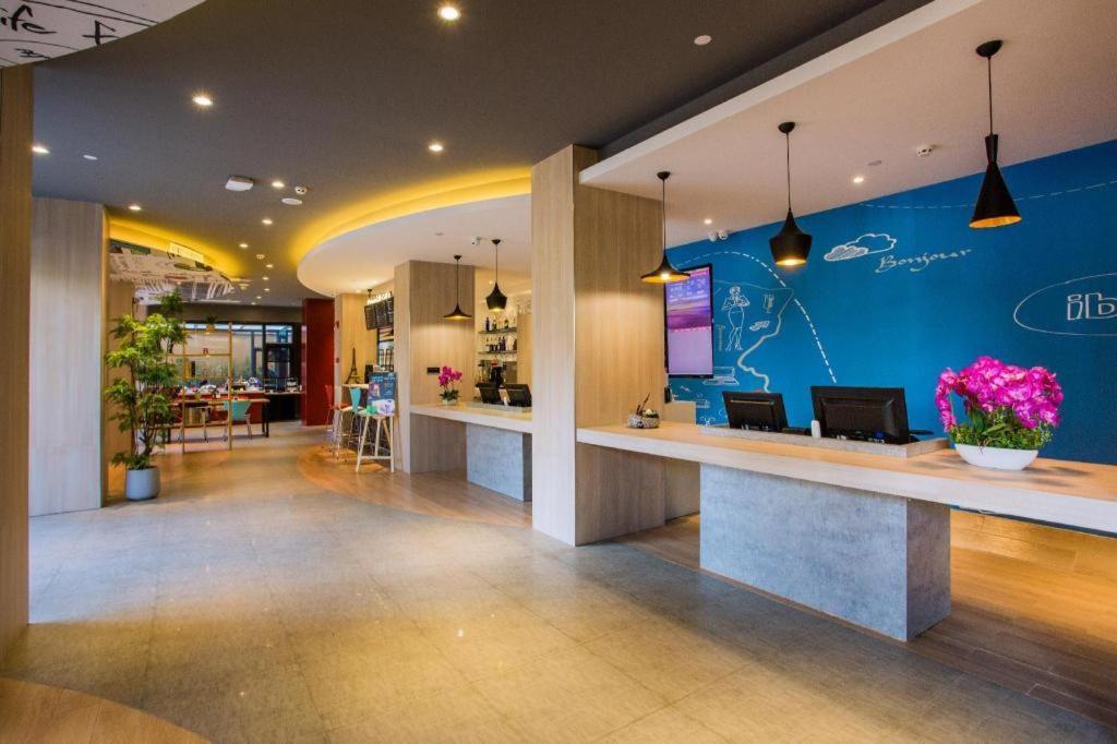 מלון Ibis Kunming Beijing Rd מראה חיצוני תמונה