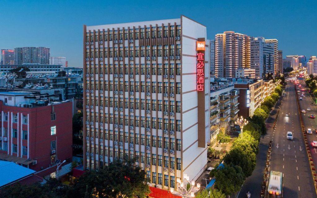 מלון Ibis Kunming Beijing Rd מראה חיצוני תמונה