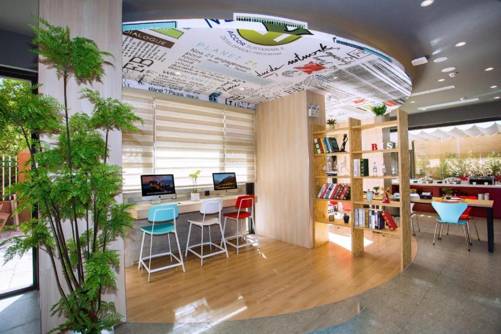 מלון Ibis Kunming Beijing Rd מראה חיצוני תמונה