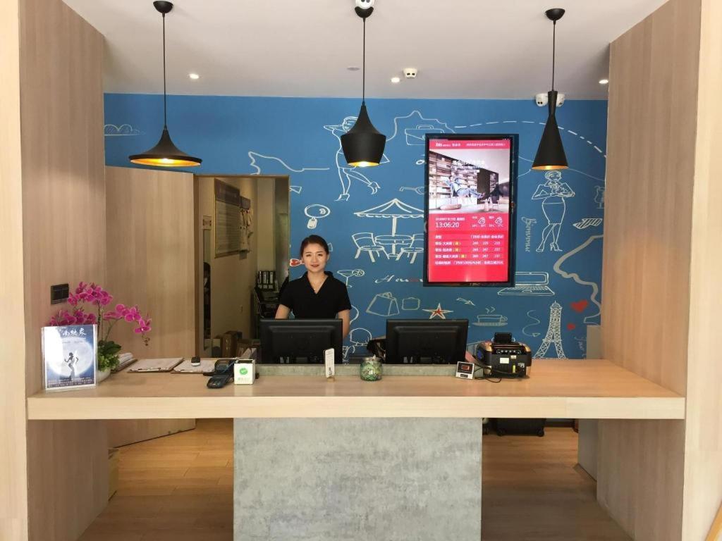 מלון Ibis Kunming Beijing Rd מראה חיצוני תמונה